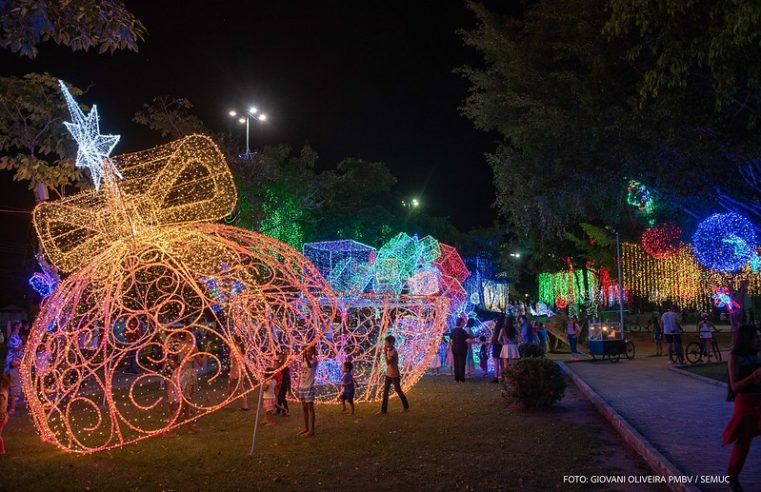 Complexo Ayrton Senna e Teatro Municipal de Boa Vista recebem iluminação natalina