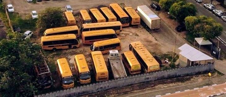 Governo de Roraima retira vários ônibus da Cidade da Polícia e esconde em outro pátio da capital