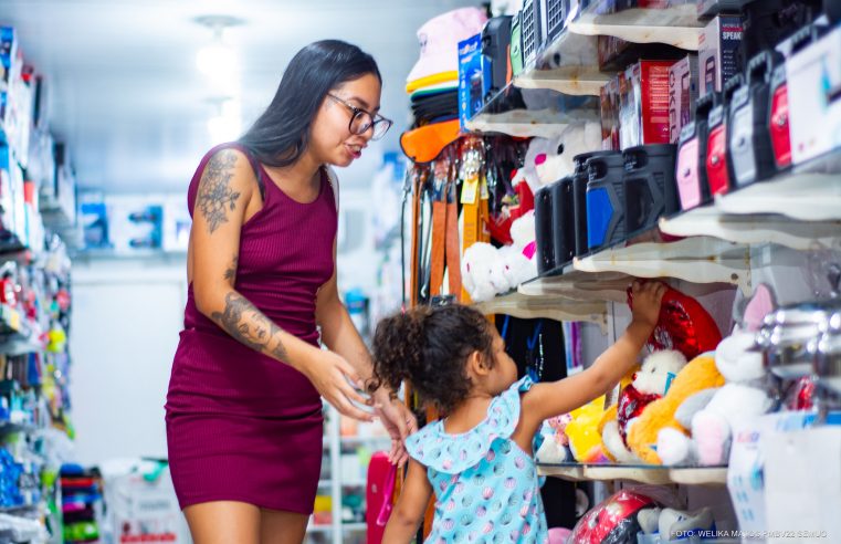 Dia das crianças: consumidor deve estar atento na hora das compras