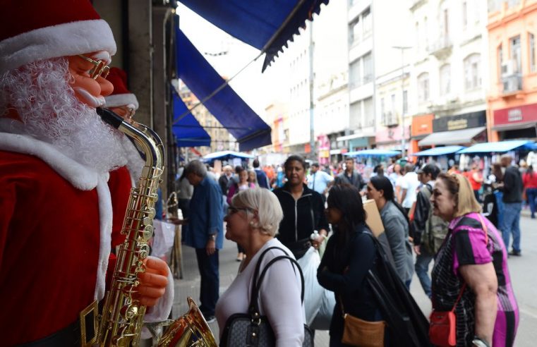 Procon orienta consumidores sobre troca de presentes de Natal