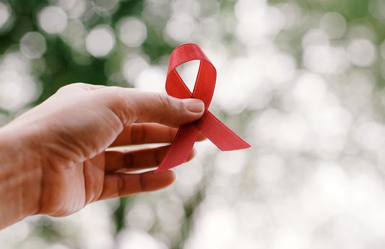 Dia Mundial de Luta contra a Aids é marcado por ações de sensibilização e informação sobre a doença