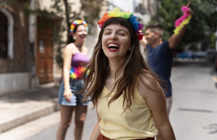 Carnaval deve movimentar R$ 8,18 bilhões no Brasil, aponta CNC