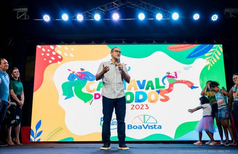 Foliões voltam às ruas de Boa Vista no Carnaval 2023