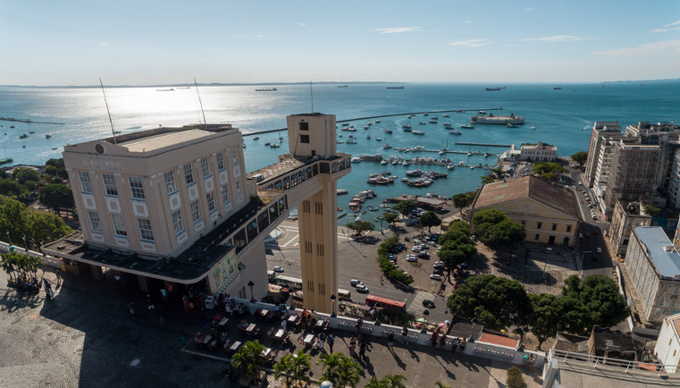 Veja o que torna uma cidade um Destino Turístico Inteligente