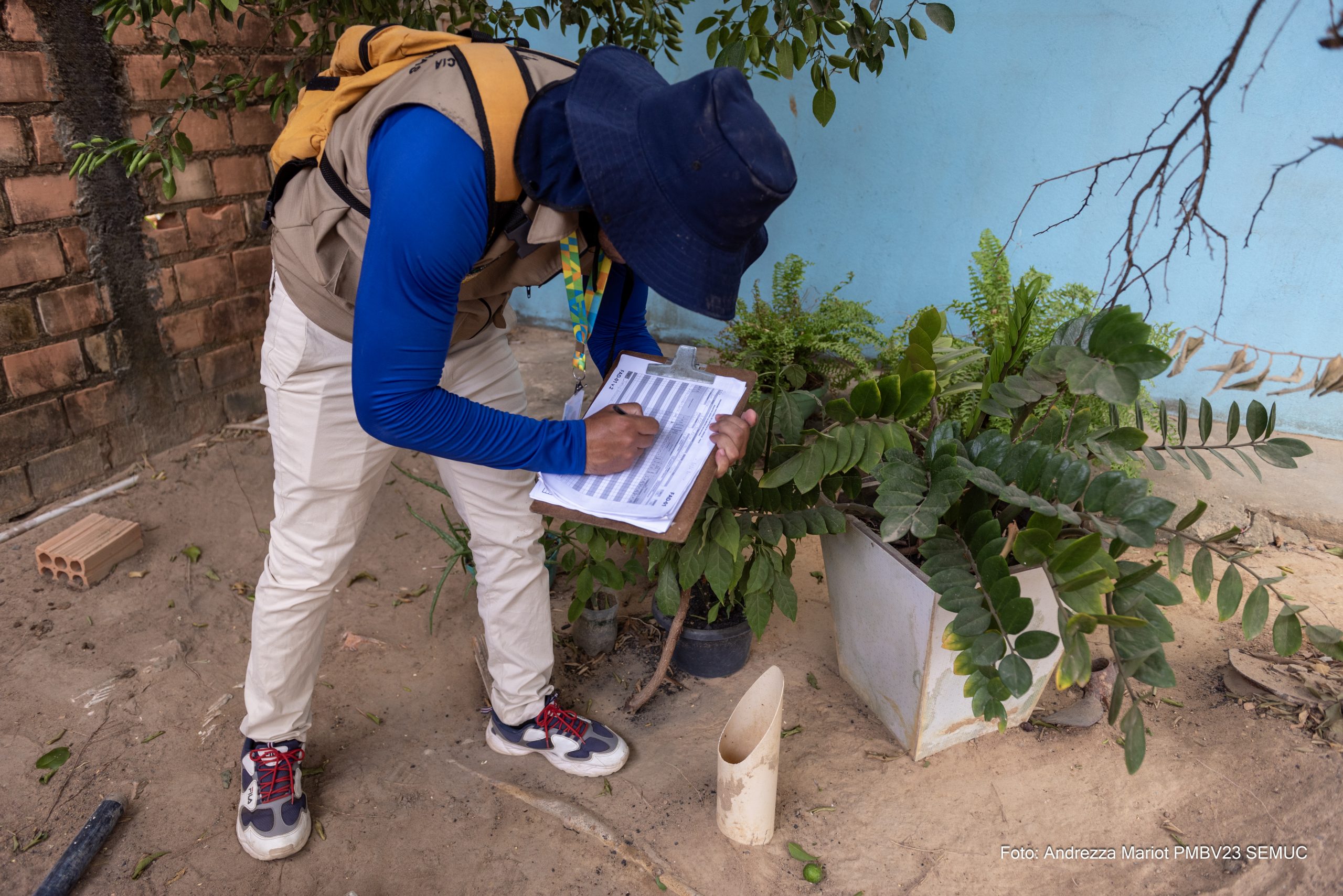 Mutirão contra dengue no bairro Dr Airton Rocha elimina mais de 900 depósitos de mosquito