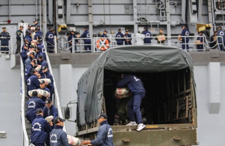 Forças Armadas e sociedade civil transportam 3,6 mil toneladas de donativos ao Rio Grande do Sul na maior campanha humanitária já registrada no país