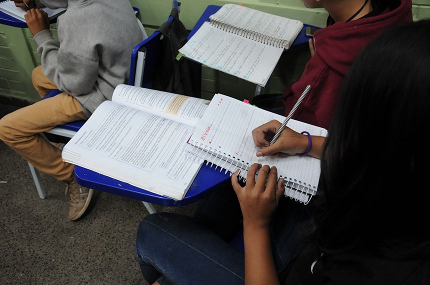 Câmara aprova mudanças na reforma do ensino médio