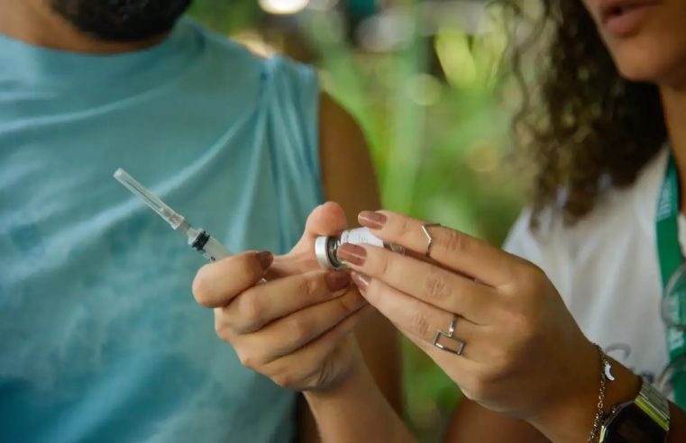 Vacina contra a gripe pode ser tomada junto com outros imunizantes do Calendário Nacional