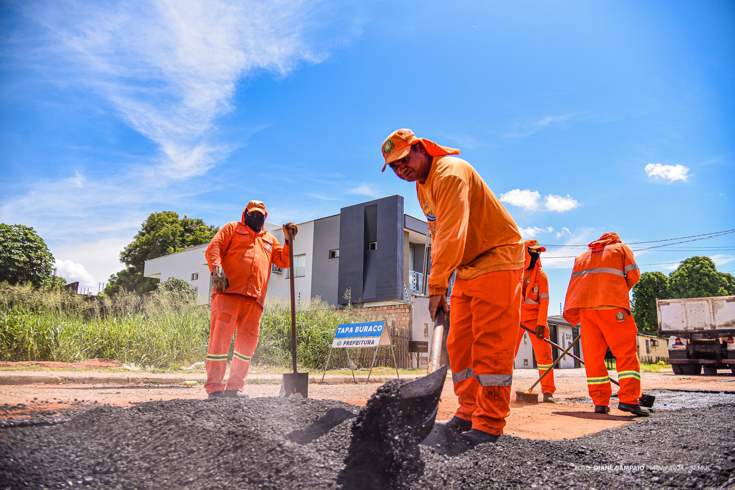 Operação Tapa Buracos já beneficiou mais de 1.525 vias de Boa Vista em 2024